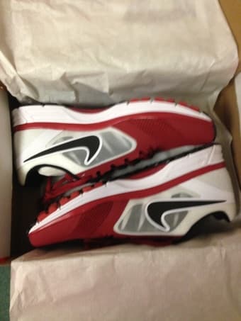 NEW Nike Women's Zoom Vomero 8 SIZE 10.5 $70 OBO 1