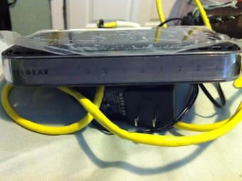 NETGEAR wireless router 1