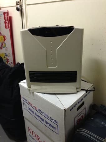 electric heater ($10) 1