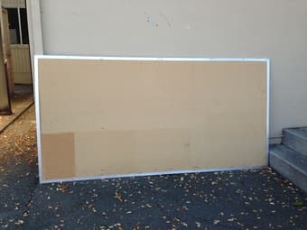 4'x8' Bulletin Board: FREE!! 1