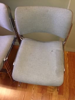 Free 7 Chairs: Gray fabric with metal legs 3