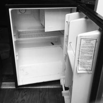 great mini fridge and freezer 2