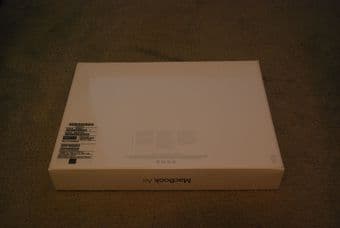 APPLE MACBOOK AIR 13.3" Laptop - *BRAND NEW* (June 2013, Latest Model) 2