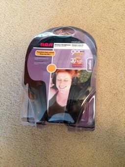Wireless headphones compatible with TV or computer 2