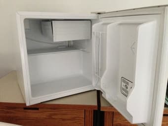 Haier 1.7 Cu. Ft Compact Mini-Refrige (reduced) - $45 2