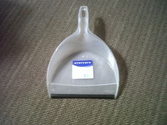 $5 DUSTPAN!!!!!!!!!!!!!!!! HURRY!!!!!!!!!! 1