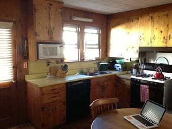 4 Bed/2 Bath Single Family Home in Redwood City 3