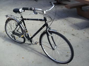 Schwinn Gateway ($200) selling for $100... needs repair 1