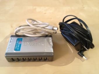 D-LINK DUB-H7 7-port USB 2.0 hub $10 1