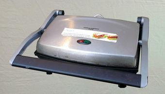 Cuisinart Griddler Panini & Sandwich Press - $40 (was $140) 1