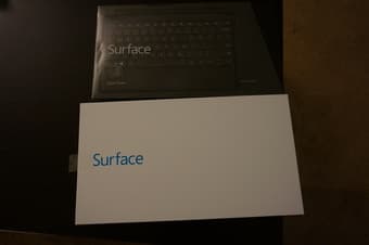 Microsoft Surface Pro 256 GB - New for 1000$ 2