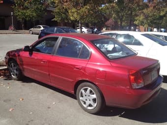 2004 Hyundai Elantra [Mileage: 87k] -- 4000 1