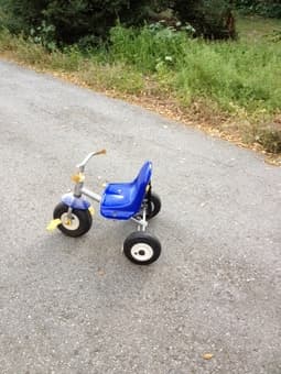 toddlers tricycles 1