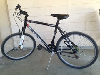Diamondback Mountain Bike Model 2012 Outlook Plus U-Lock for $180 1