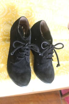 Black Faux Suede Lace-Up Ankle Wedge Booties, size 8 :] 2