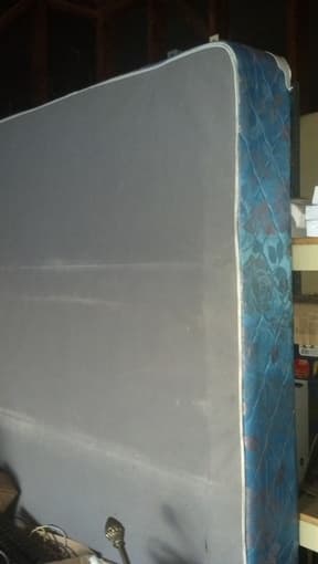 Queen size matress box $50 1