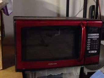 Functional used microwave - 5 dollars 1