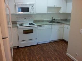 Room share -1BR/1BA apt-Mountain View, November 11th to Dec end, 2013 2