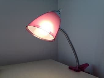 desk lamp $5 2