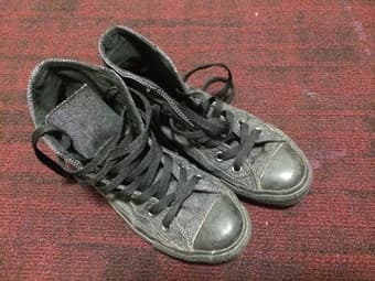 Funky Converse shoes for sale! 1