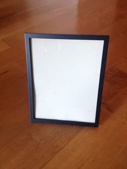 ** Different sizes of photo frames in VERY GOOD condition** 2