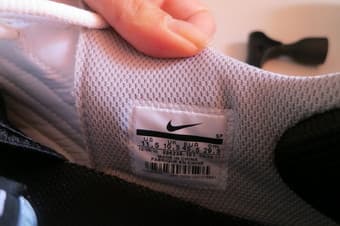25$ for New Nike Soccer Shoes 3