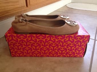 Tory Burch Reva Softy Suede Brown Brand New in Box Size 6 $200 1