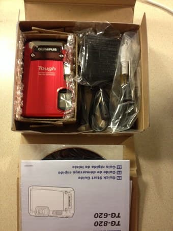 [New Camera] Olympus TG-820 12MP Shock/Water/Freeze-Proof Camera-Red 2