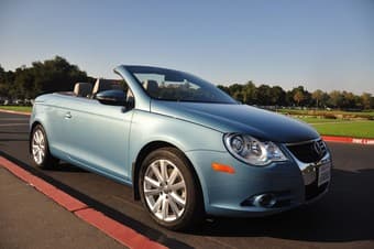 Volkswagen EOS 2010 (hardtop convertible) <25,000 miles 2