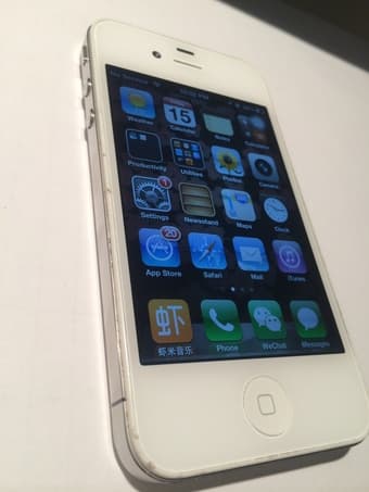 iPhone4 32G White Unlocked $220 1