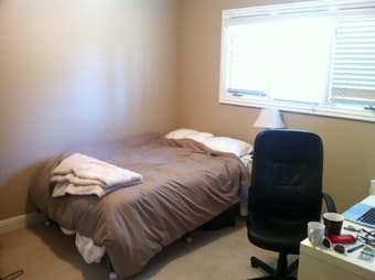 Furnished Room in Menlo Available 12/9-1/5 1