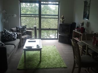 Lyman Graduate residences sublet from DEC 20th to JAN 6th -Female ONLY 1