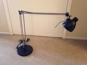 Desk lamp 1