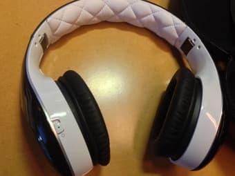 Soul SL300WB Noise Canceling Headphones (RRP $300) selling for $125 3