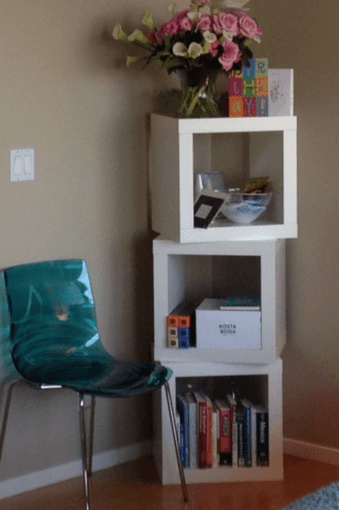 IKEA cube shelf / Set of 3 cubes (white) - 35 USD 1