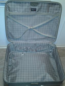 Large size Mendoza suitcase 10$ 2