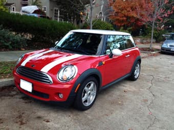 2007 red mini cooper, 64,000 mls, Automatic 1