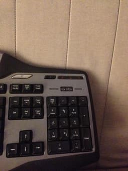 Logitech G15 Backlit Gaming Keyboard 1
