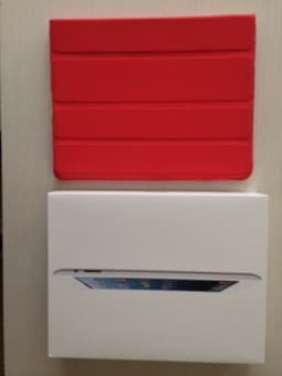 Apple iPad with Retina Display 4th Gen 16GB Wi-Fi White $350 OBO 2