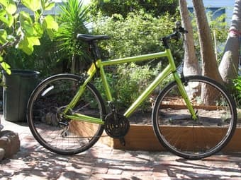 Awesome, almost new 2013 Hybrid Road Bike (Trek) $400 1
