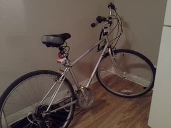 male KHS bike for sale ($130;  80% new, original price was $~350) 1