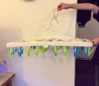 Clothes pegs, hanger 2