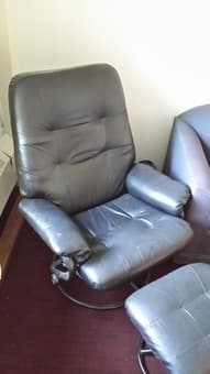 Faux Leather Reading Chair with Ottoman 2