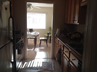 Master Bedroom with Private Bathroom in 2brd Apt in Menlo Park $1740 2