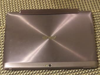 Asus Transformer Pad Infinity TF700 - w/ case, microSD 64GB, dock 1