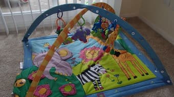 Babystuff (bouncer, swing, playmat, mobile) 2
