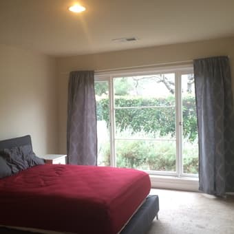 $7950 / 5Br - 3000ft² - Bright, open layout home with pool in Midtown 3