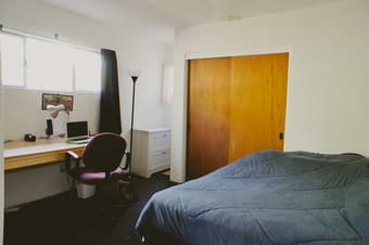 Great Bedroom in 4BR in Palo Alto (College Terrace), available Feb 15 1