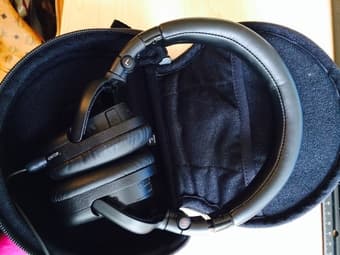 Sony MDRNC200D Digital Noise-Canceling Headphones  black, $150 1