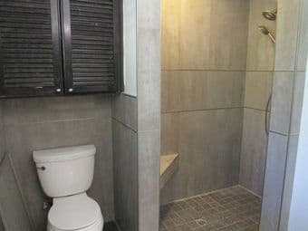 Master bedroom with private bath in awesome house 3
